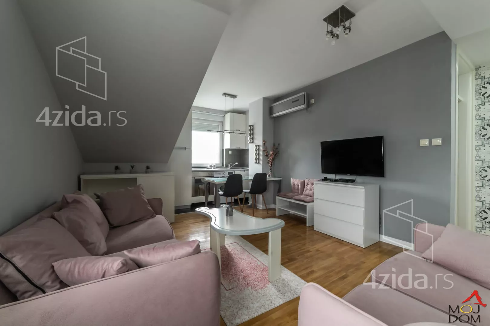 Jednoiposoban stan | 4zida