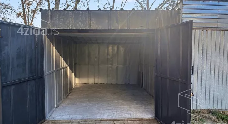 Garaža | 4zida