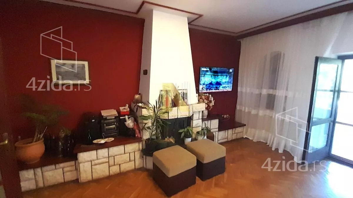 Kuća | 4zida