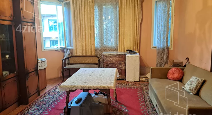 Četvoroiposoban stan | 4zida