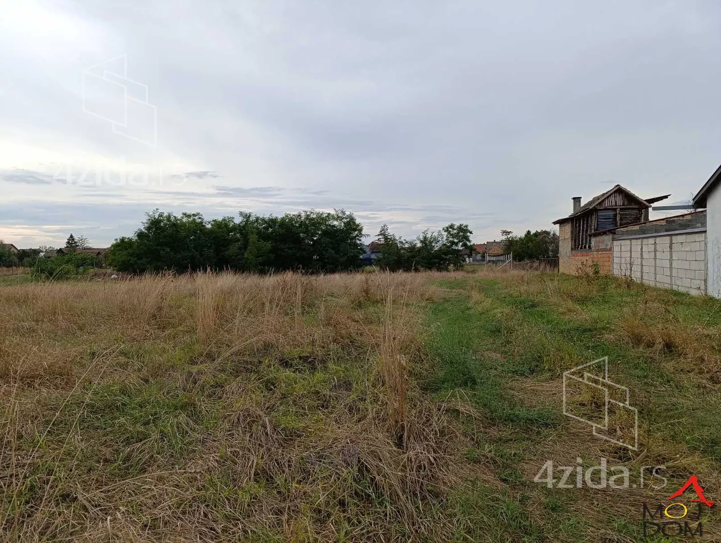 Plac | 4zida
