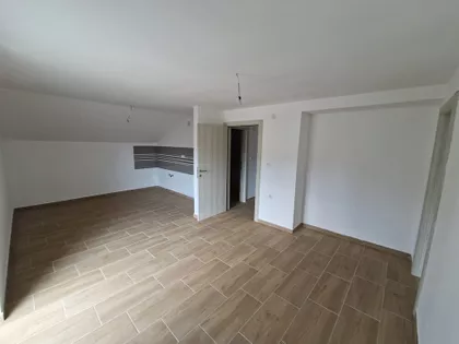 Učitelja Bore Jovanovića 6 | 4zida.rs