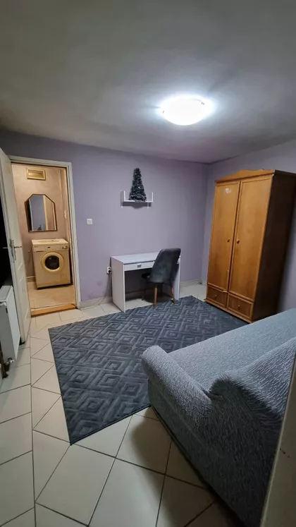 Ace Stojanovića | 4zida.rs