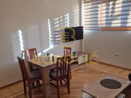 Braće Jerković | 4zida.rs