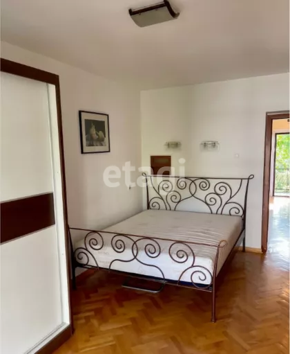 Karađorđeva | 4zida.rs