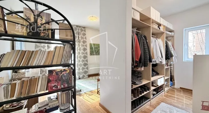 4-etažna kuća | 4zida