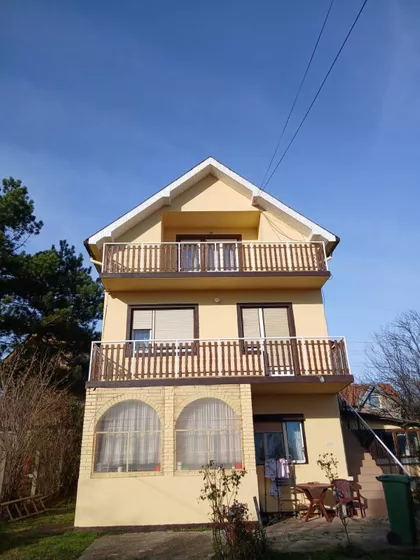 Palih Boraca Male Moštanice | 4zida.rs