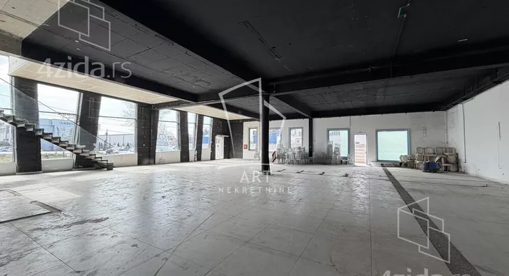 Poslovni prostor | 4zida