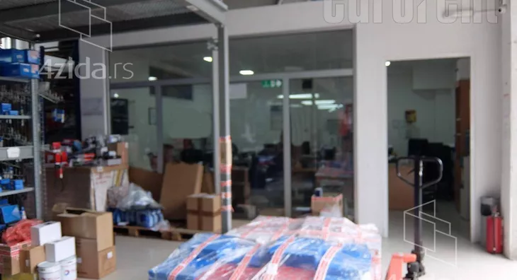 Poslovni prostor | 4zida