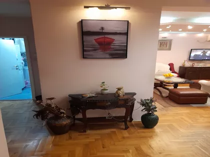 Dragana Rakića 49 | 4zida.rs