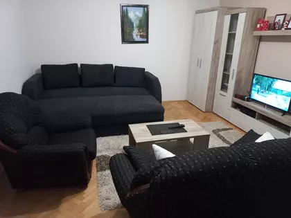 Kertvaroš | 4zida.rs