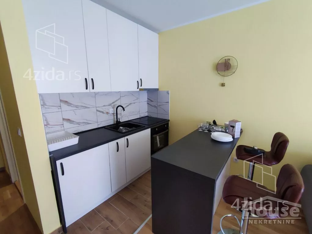 Garsonjera | 4zida