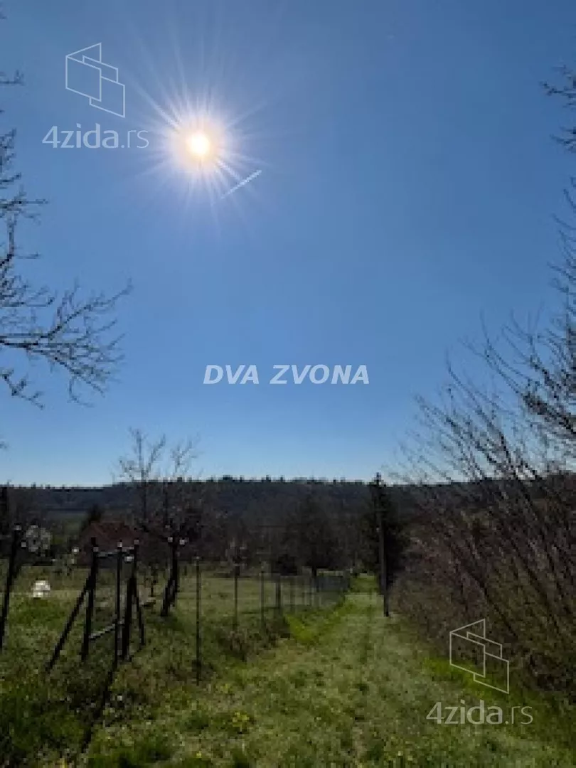 Plac | 4zida