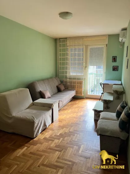 KOSANČIĆ IVANA | 4zida.rs