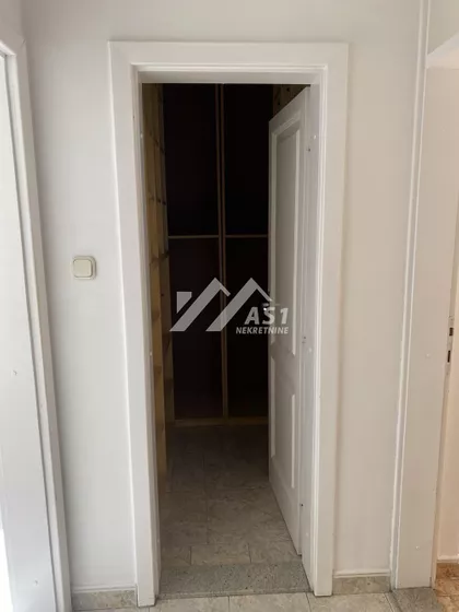 Hadži Ruvimova | 4zida.rs