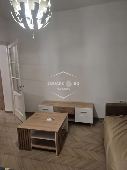 Vukice Mitrović | 4zida.rs