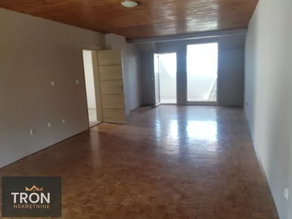 Nemanjina | 4zida.rs