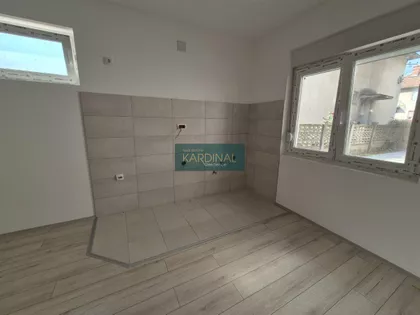 Vašarište | 4zida.rs