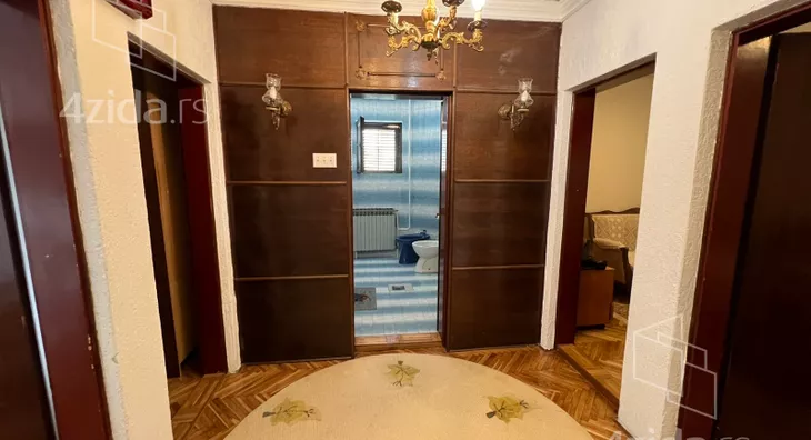 3-etažna kuća | 4zida