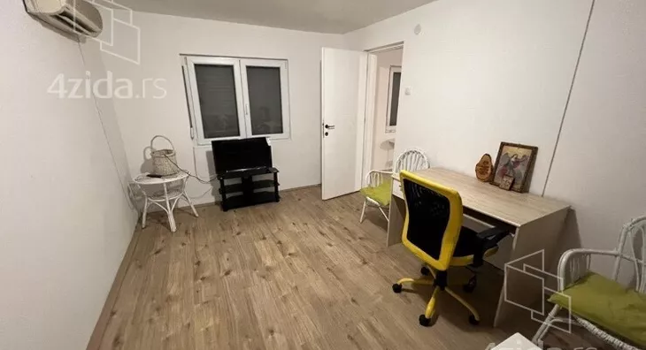 4-etažna kuća | 4zida