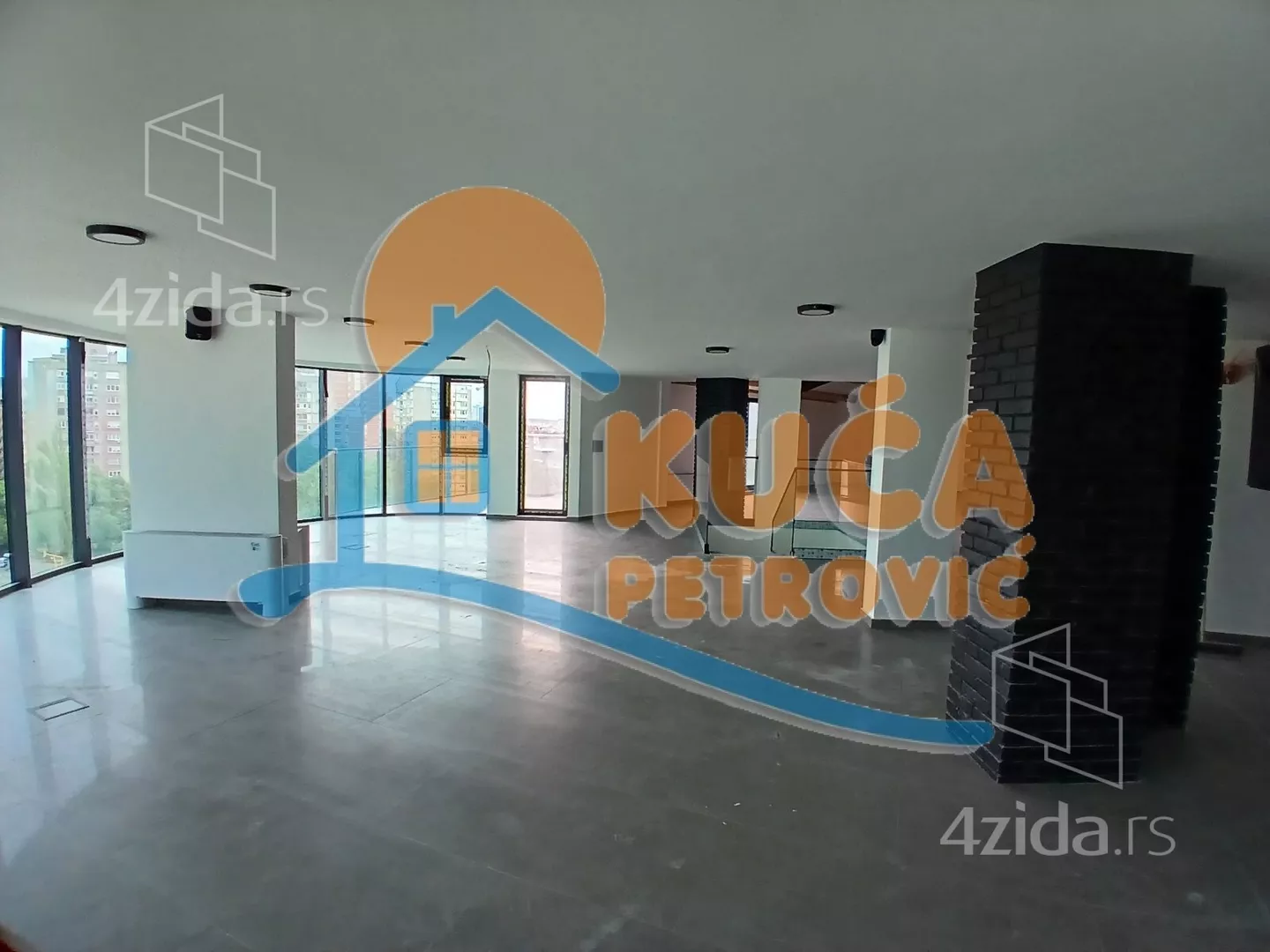 Lokal | 4zida