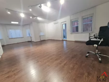 Veternička Rampa | 4zida.rs