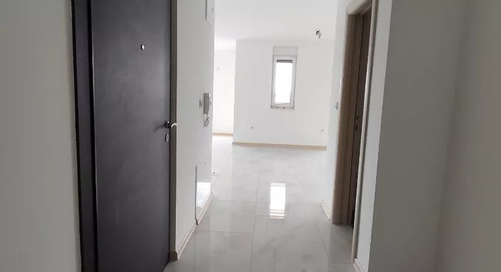 Petoiposoban stan | 4zida