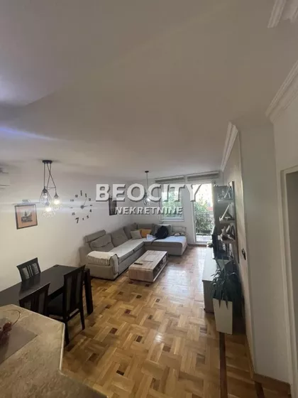 Janka Čmelika | 4zida.rs