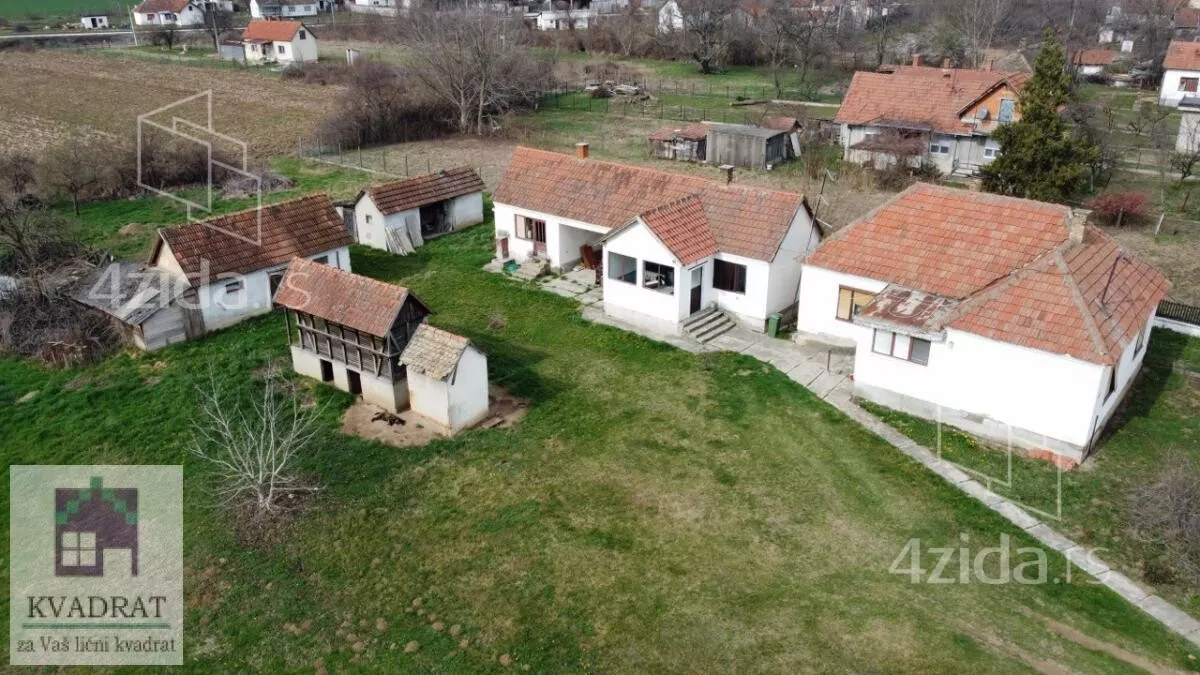 Kuća | 4zida