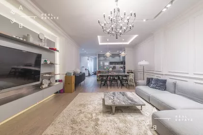 Mome Kapora | 4zida.rs