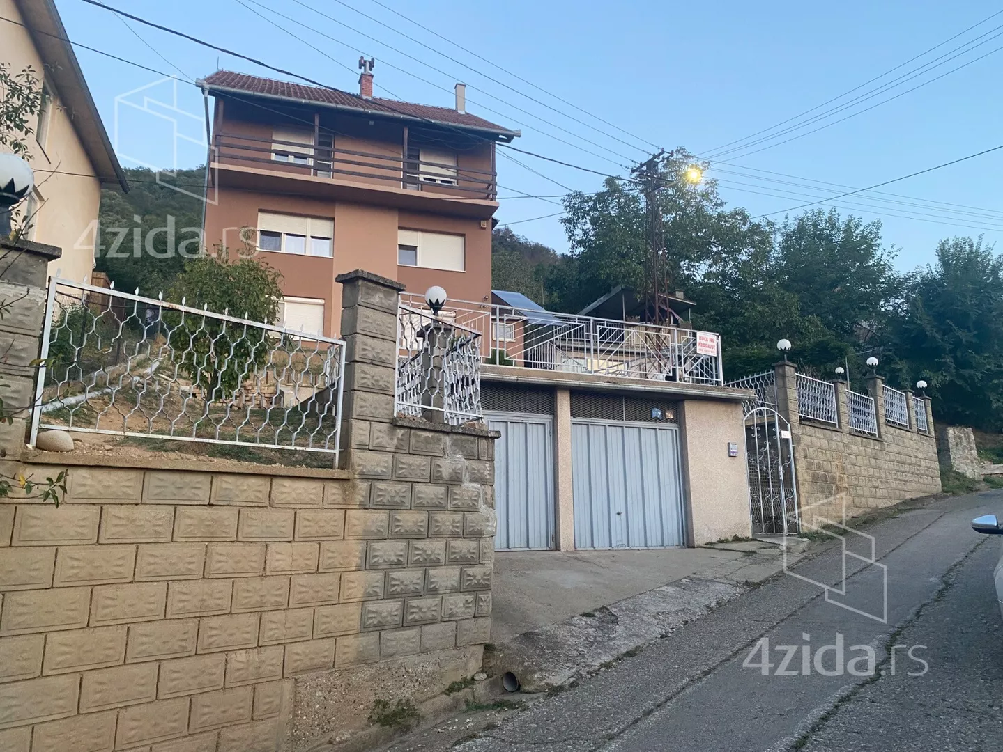 3-etažna kuća | 4zida