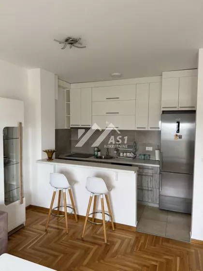 Veselina Masleše | 4zida.rs