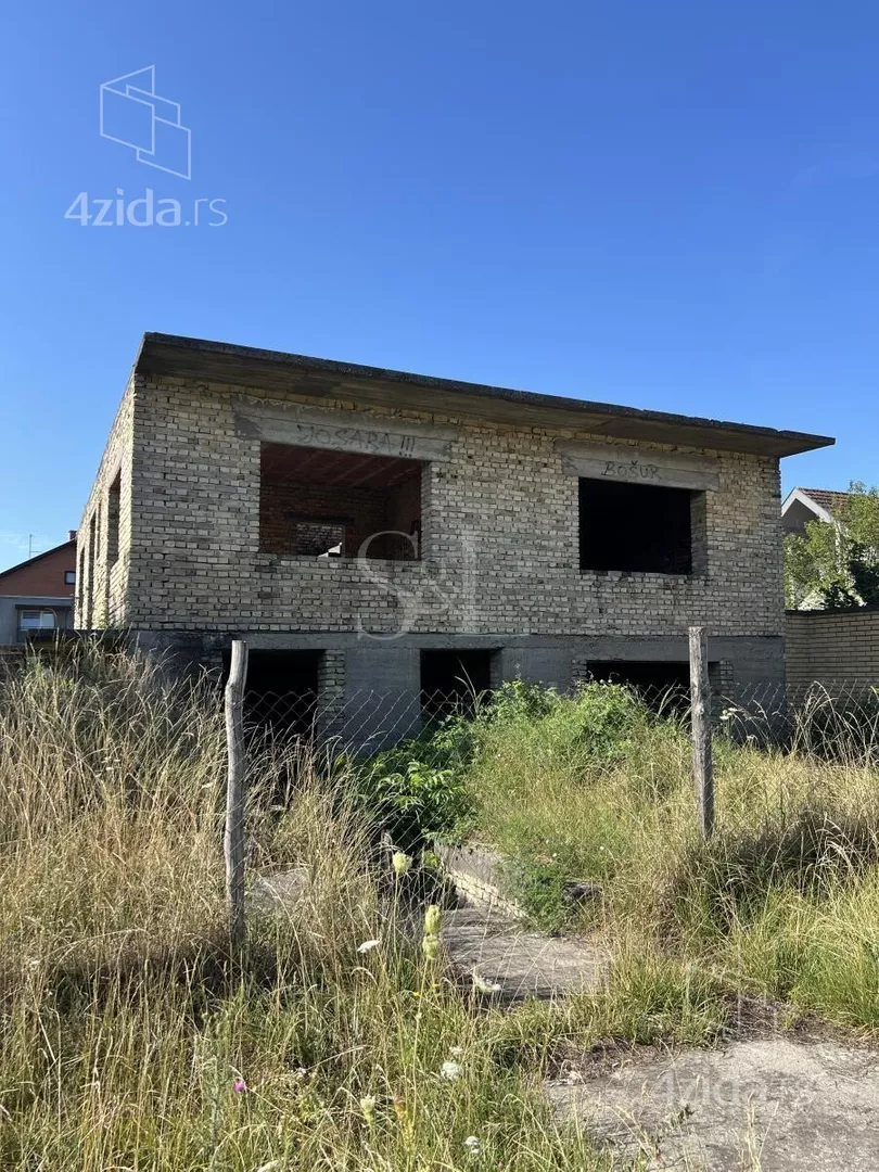 Kuća | 4zida
