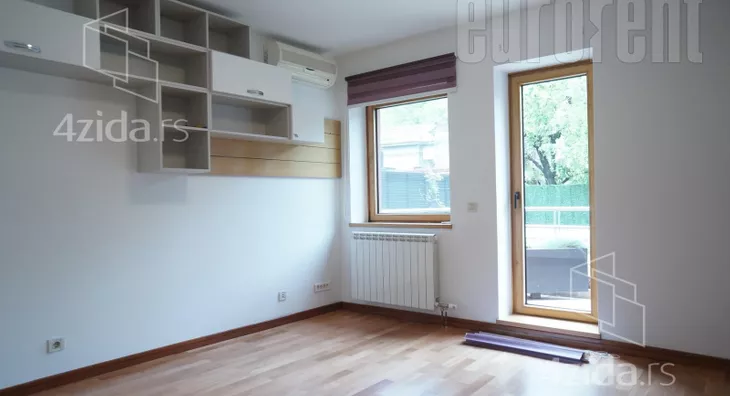 4-etažna kuća | 4zida