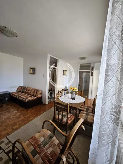 Bulevar Cara Lazara | 4zida.rs