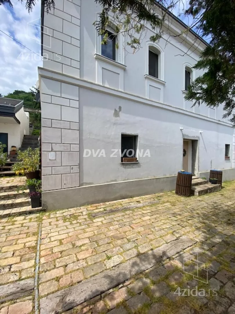 Ugostiteljski objekat | 4zida