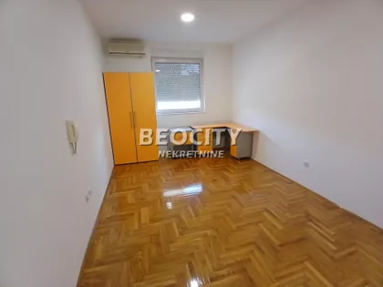 Bulevar Cara Lazara | 4zida.rs