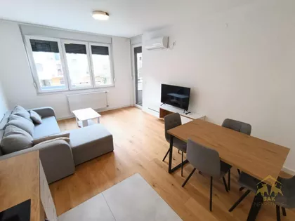 Socijalno | 4zida.rs