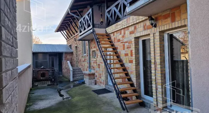 Kuća | 4zida