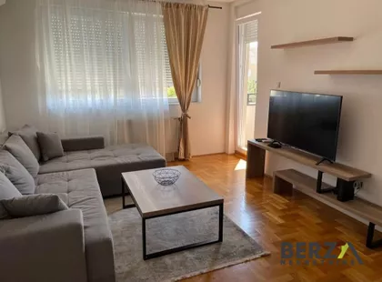 Bulevar Patrijarha Pavla (Somborski Bulevar) | 4zida.rs
