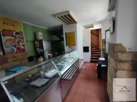 Lokal | 4zida