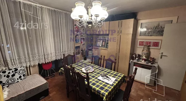 Troiposoban stan | 4zida