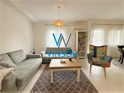 Jovana Hranilovića | 4zida.rs