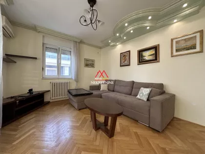 Lovćenska | 4zida.rs