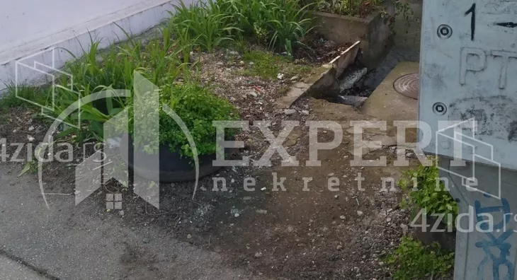 Građevinsko zemljište | 4zida