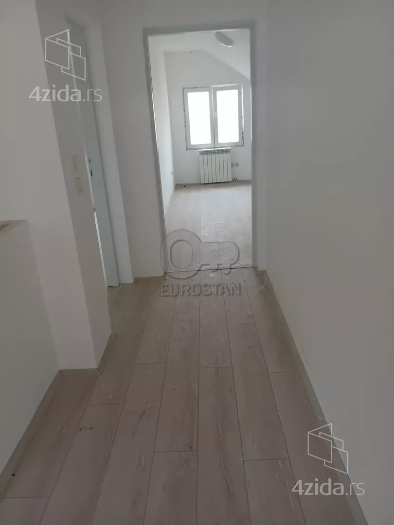 4-etažna kuća | 4zida