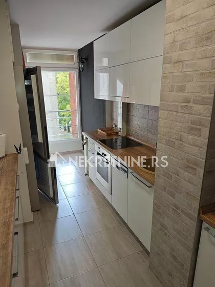 Bulevar oslobođenja | 4zida.rs