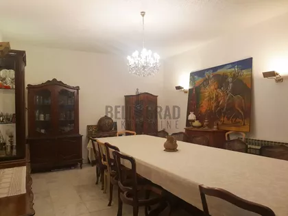 Porodice Marinković | 4zida.rs