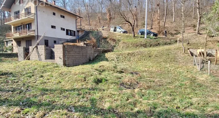 Građevinsko zemljište | 4zida