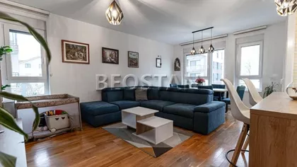 Pregrevica | 4zida.rs